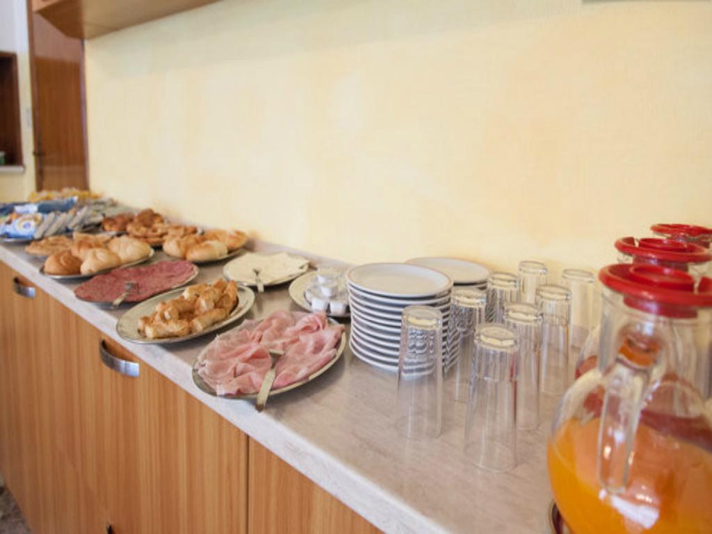 Hotel Ronconi Rimini Dış mekan fotoğraf