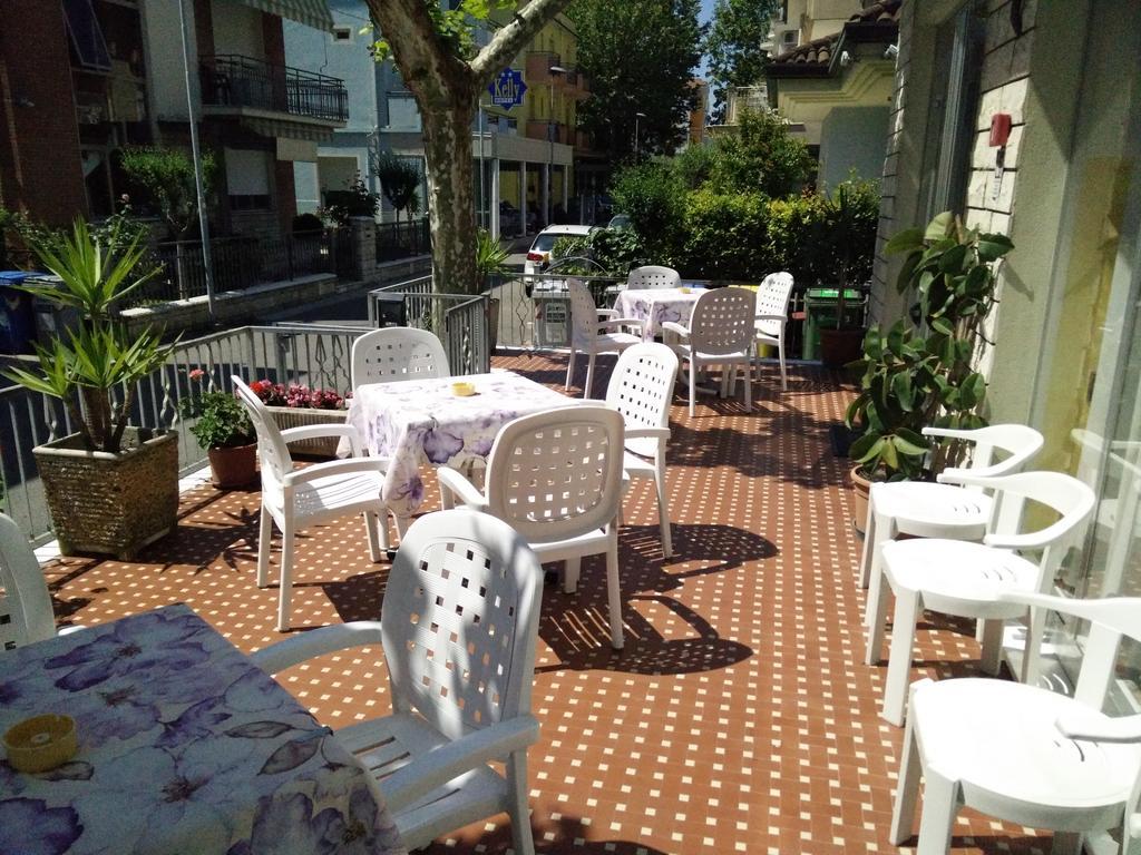 Hotel Ronconi Rimini Dış mekan fotoğraf