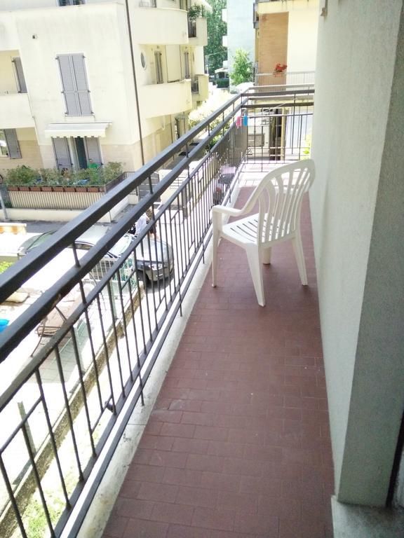 Hotel Ronconi Rimini Dış mekan fotoğraf