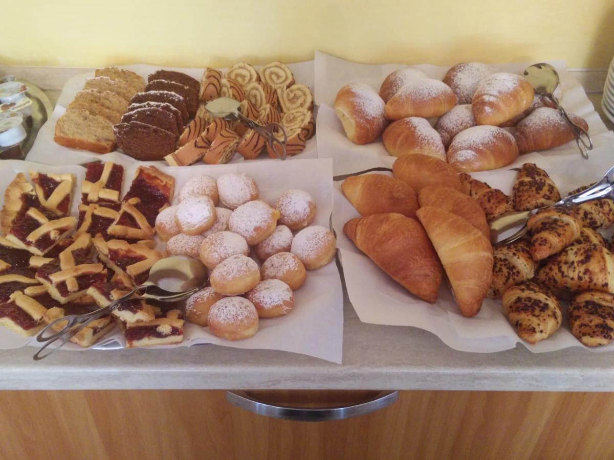 Hotel Ronconi Rimini Dış mekan fotoğraf